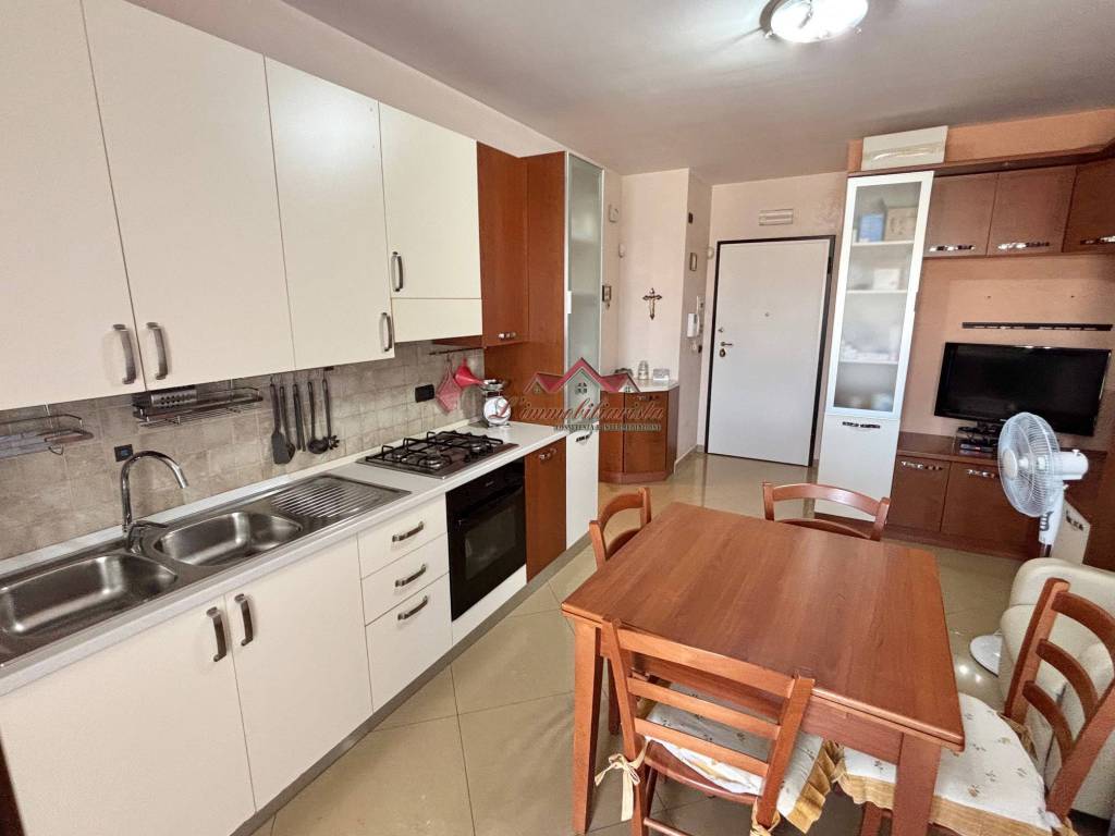 ufficio in vendita a Bari in zona San Paolo