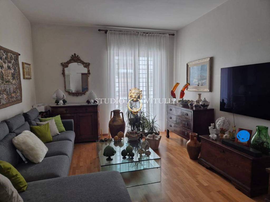 appartamento in vendita a Bari in zona Murat