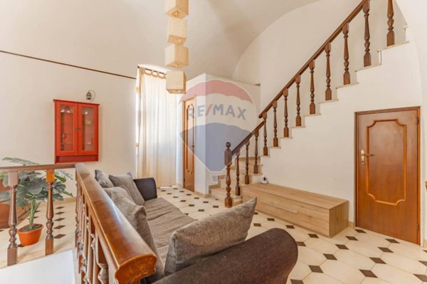 casa indipendente in vendita a Bari in zona Loseto