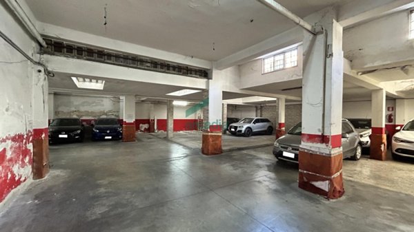 locale di sgombero in vendita a Bari in zona Città Vecchia