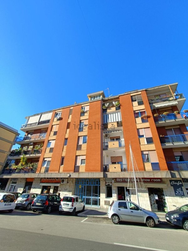 appartamento in vendita a Bari in zona Picone