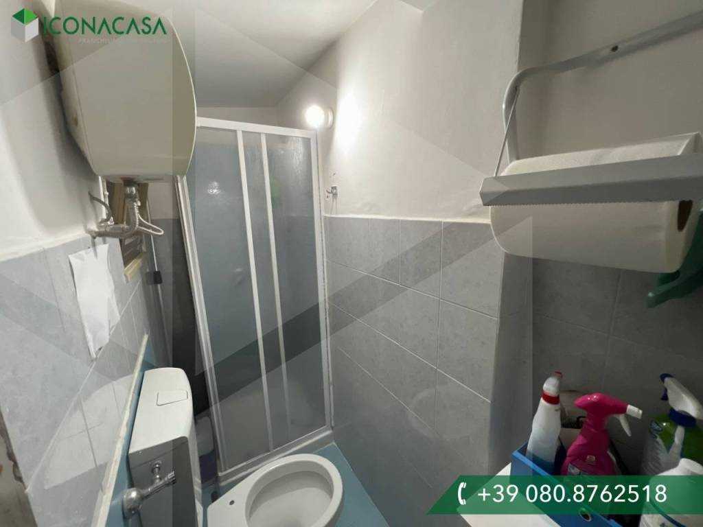negozio in vendita a Bari in zona Libertà