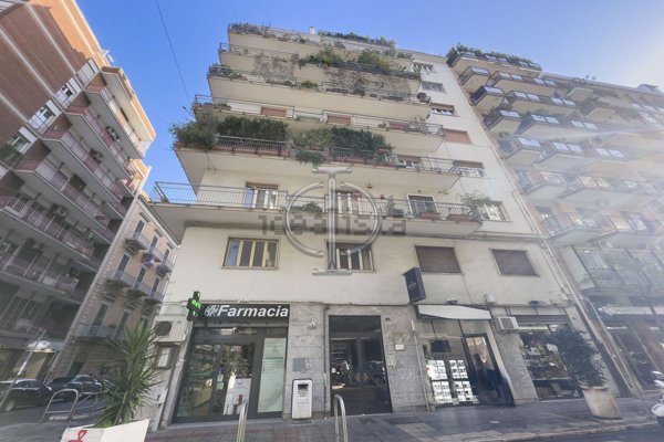 appartamento in vendita a Bari in zona Murat