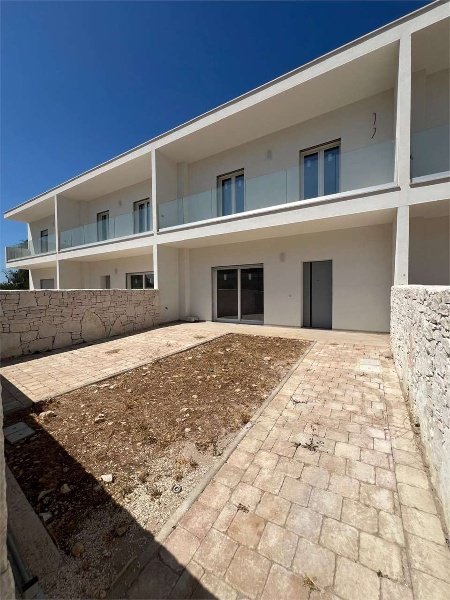 casa indipendente in vendita a Bari in zona Poggiofranco