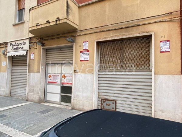 negozio in vendita a Bari in zona Madonnella