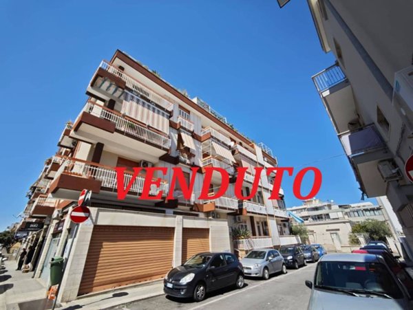 appartamento in vendita a Bari in zona Palese/Macchie