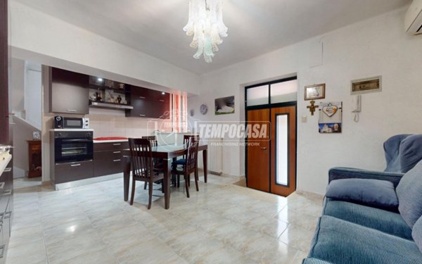 casa indipendente in vendita a Bari in zona Carbonara