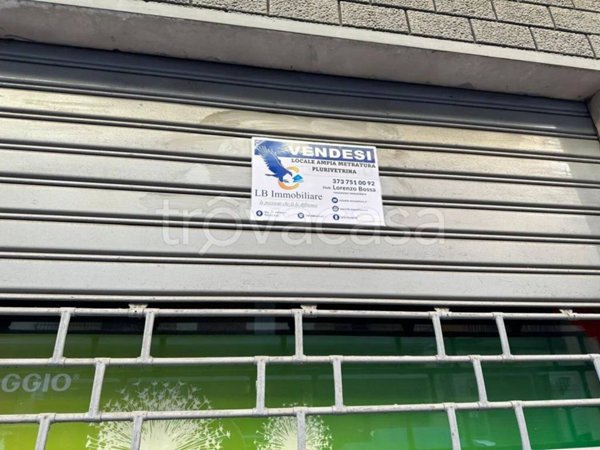 negozio in vendita a Bari in zona San Pasquale