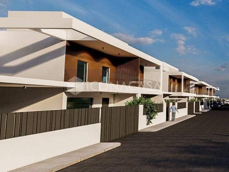 casa indipendente in vendita a Bari in zona Libertà