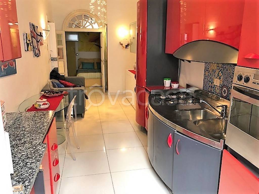 appartamento in vendita a Bari in zona Murat