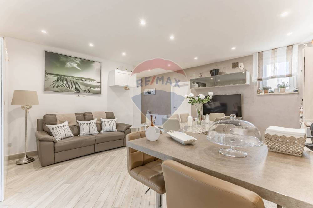 appartamento in vendita a Bari in zona Palese/Macchie