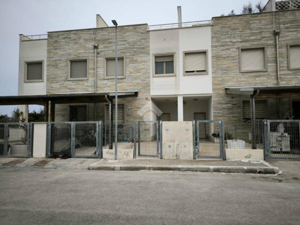 casa indipendente in vendita a Bari in zona San Giorgio
