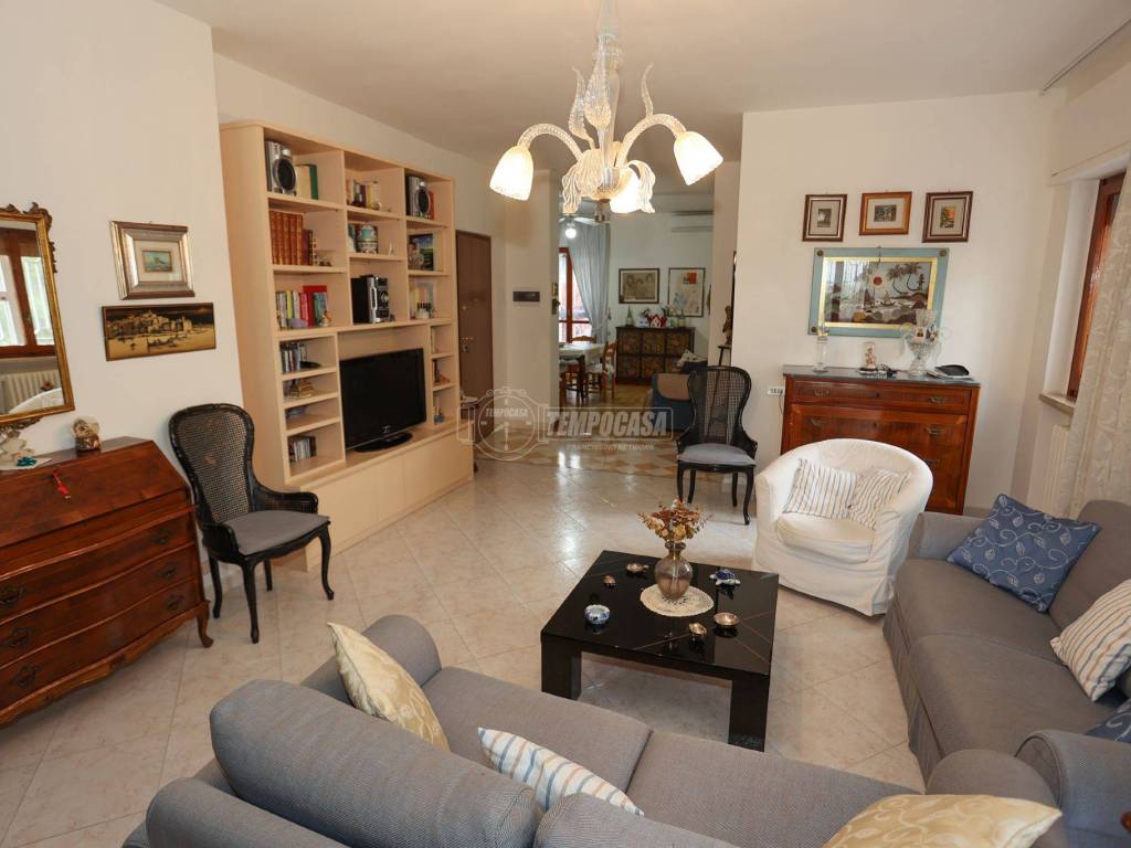 appartamento in vendita a Bari in zona Loseto