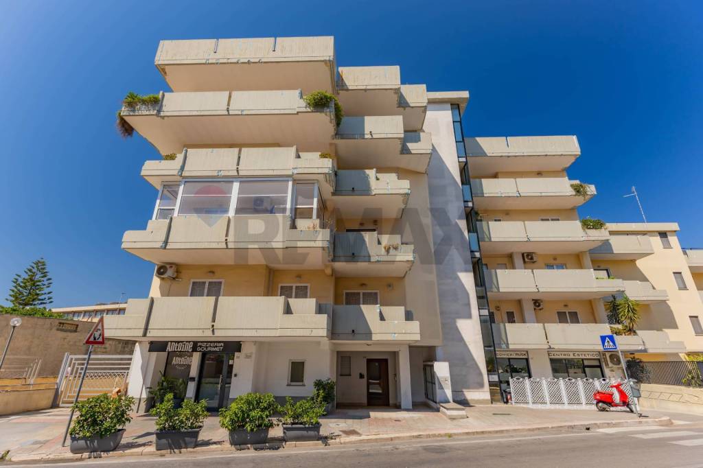 appartamento in vendita a Bari in zona Ceglie del Campo