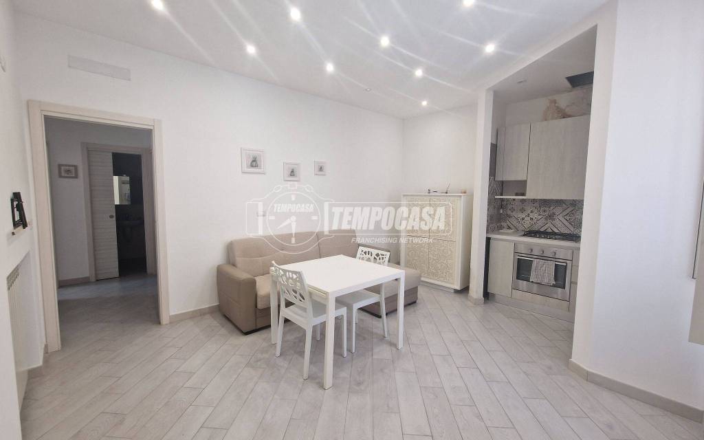casa indipendente in vendita a Bari in zona Città Vecchia