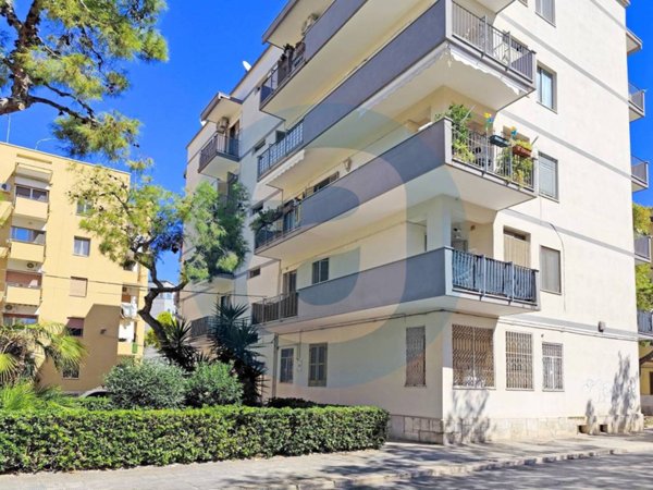 appartamento in vendita a Bari in zona Torre a Mare