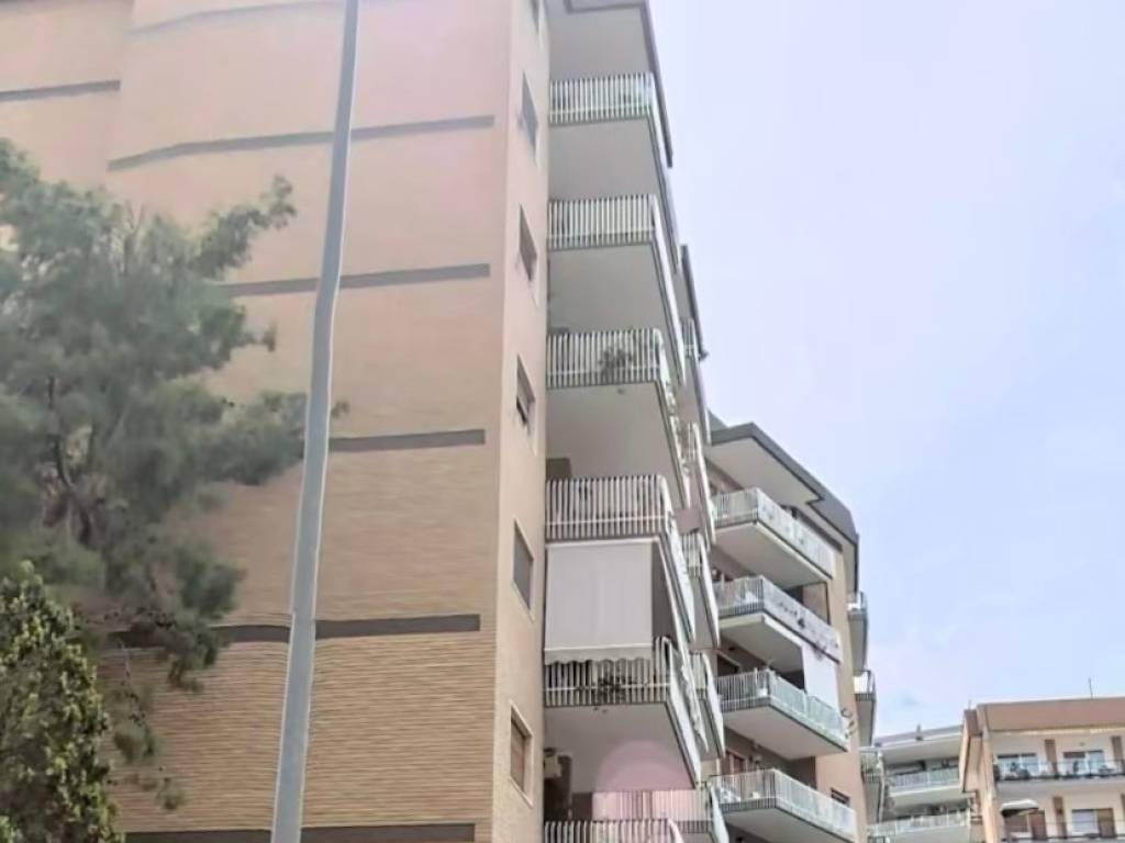 appartamento in vendita a Bari in zona Poggiofranco