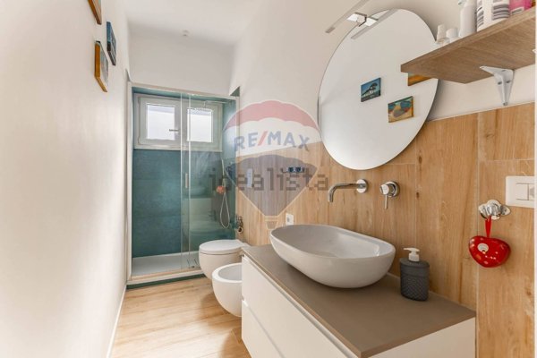 appartamento in vendita a Bari in zona Torre a Mare