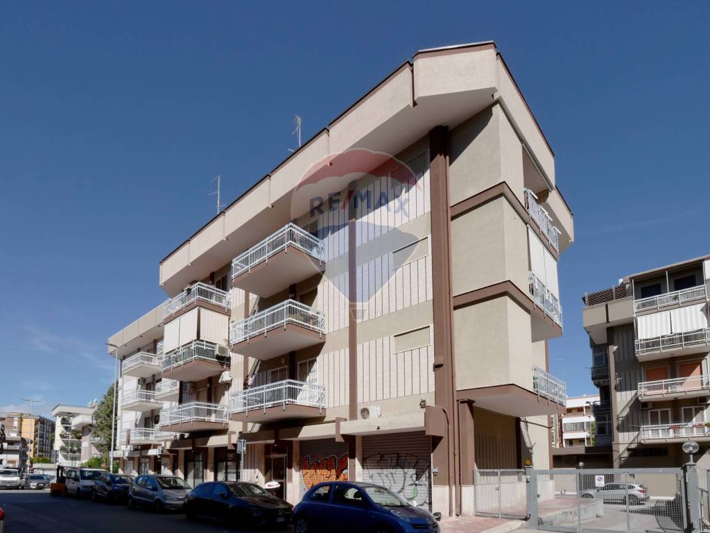 appartamento in vendita a Bari in zona Picone