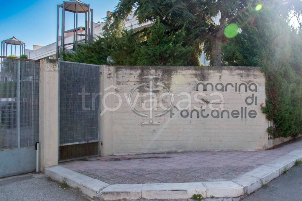 casa indipendente in vendita a Bari in zona Palese/Macchie