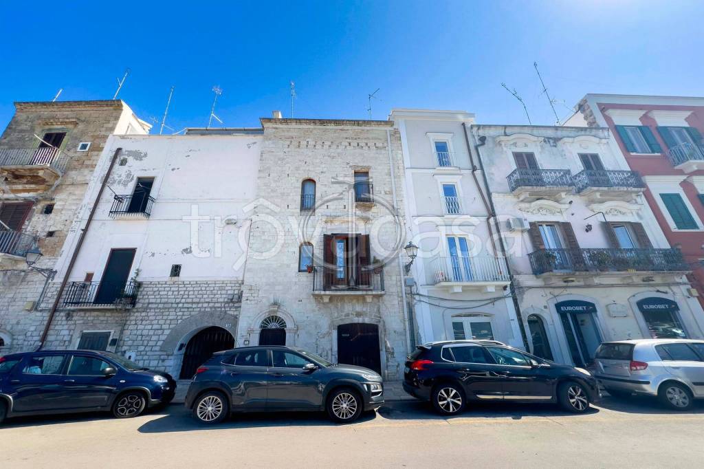 casa indipendente in vendita a Bari in zona Città Vecchia