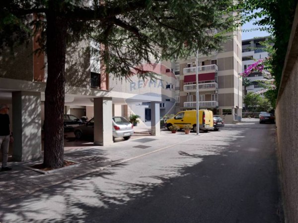 appartamento in vendita a Bari in zona Poggiofranco