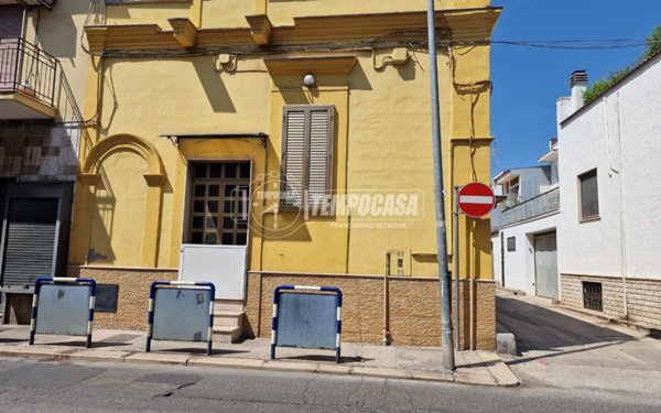 casa indipendente in vendita a Bari in zona Ceglie del Campo
