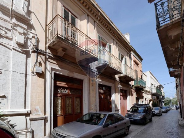 casa indipendente in vendita a Bari in zona Carbonara