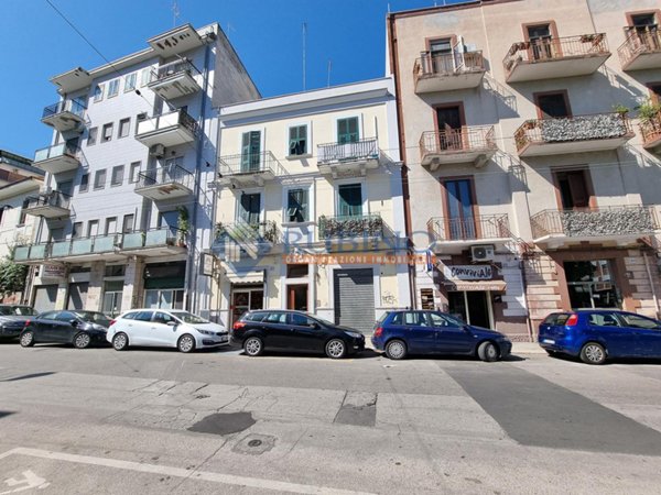 locale commerciale in vendita a Bari in zona San Pasquale
