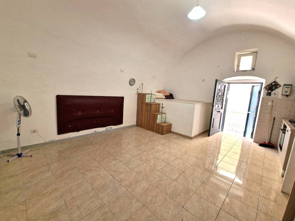 casa indipendente in vendita a Bari in zona Carbonara