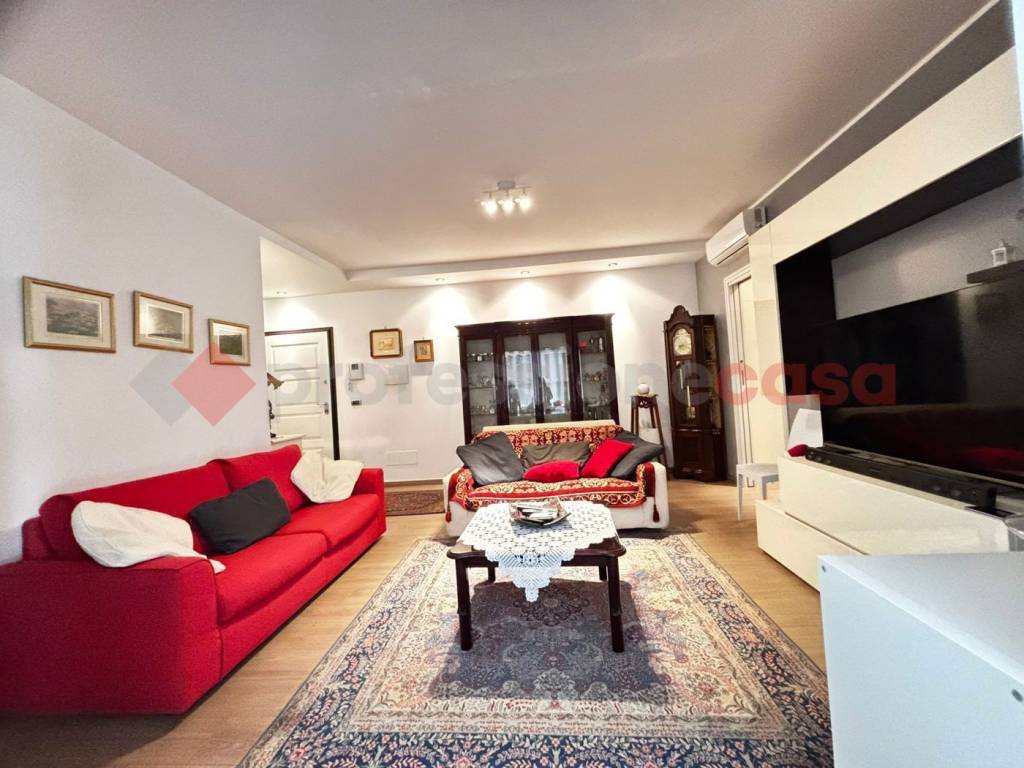 appartamento in vendita a Bari in zona San Girolamo