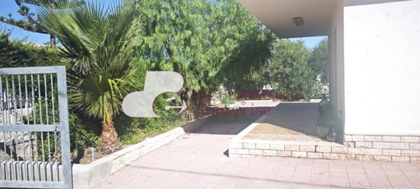 casa indipendente in vendita a Bari in zona San Giorgio