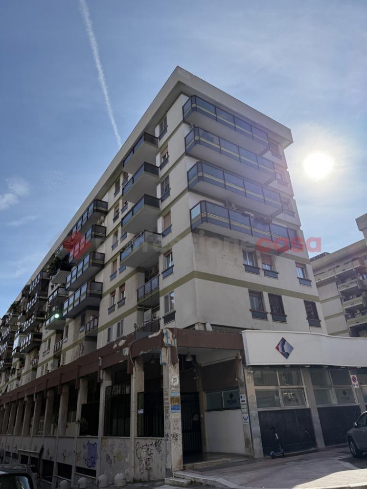 appartamento in vendita a Bari in zona Picone