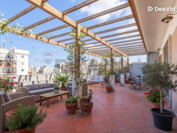 appartamento in vendita a Bari in zona Libertà