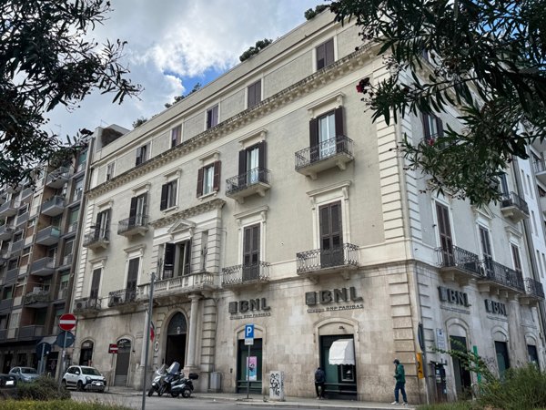 appartamento in vendita a Bari in zona Murat