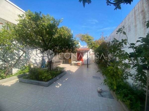 casa indipendente in vendita a Bari in zona San Girolamo