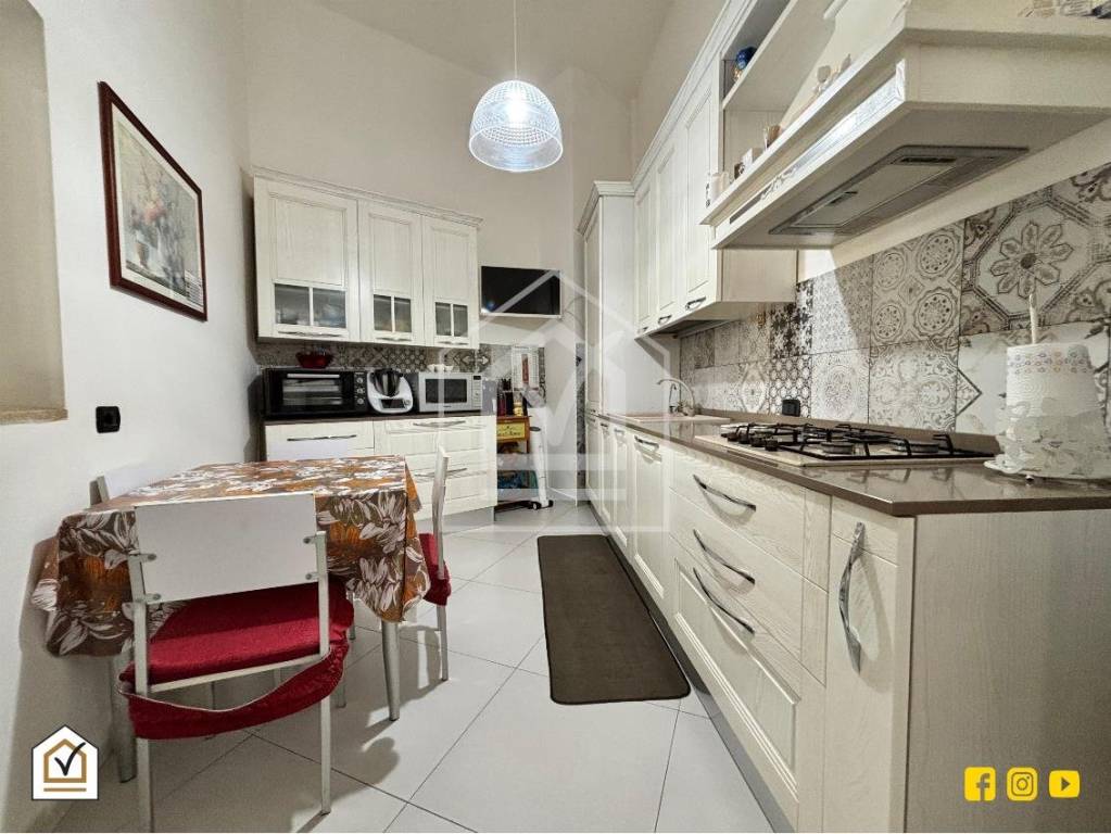 appartamento in vendita a Bari in zona Carbonara