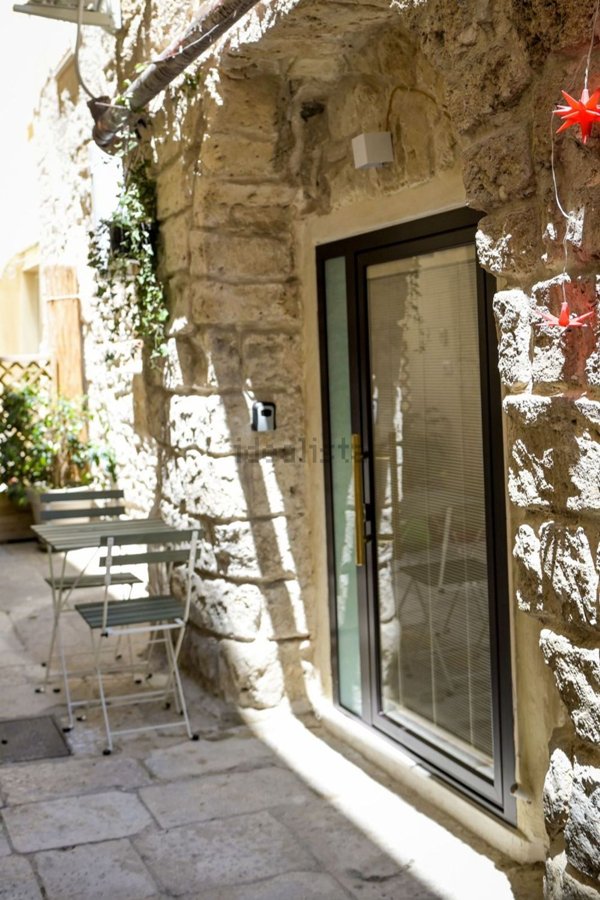 appartamento in vendita a Bari in zona Città Vecchia