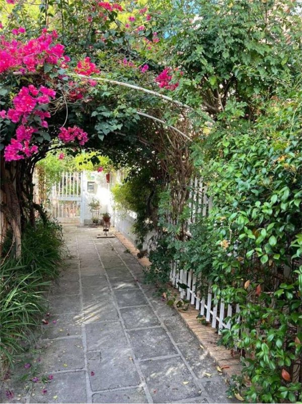 casa indipendente in vendita a Bari in zona Carbonara