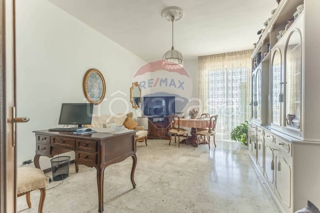 appartamento in vendita a Bari in zona Poggiofranco