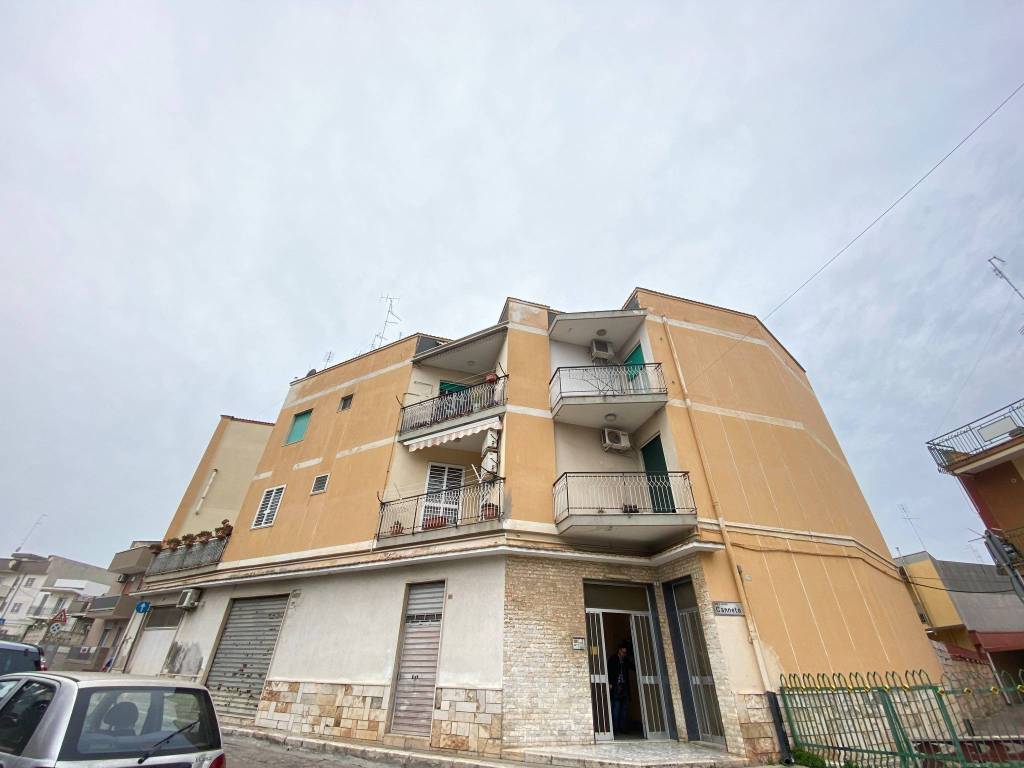 appartamento in vendita a Bari in zona Loseto