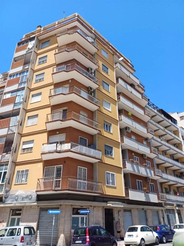 appartamento in vendita a Bari in zona Libertà