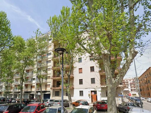 appartamento in vendita a Bari in zona Libertà