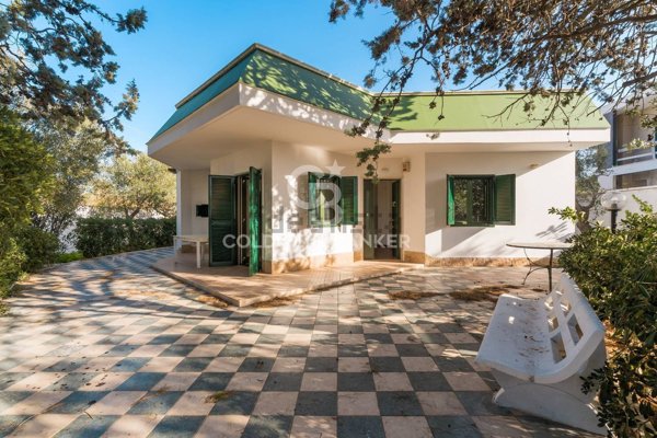 casa indipendente in vendita a Bari in zona Santo Spirito