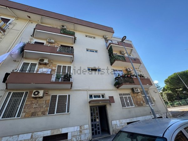 appartamento in vendita a Bari in zona Palese/Macchie