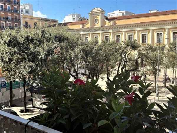 appartamento in vendita a Bari in zona Libertà