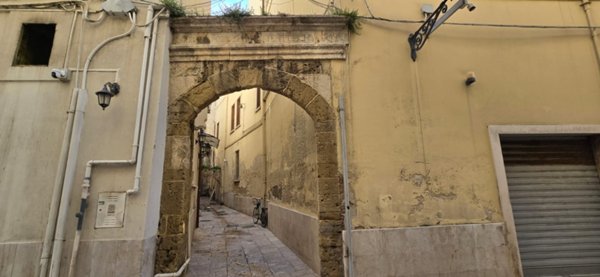 appartamento in vendita a Bari in zona Città Vecchia