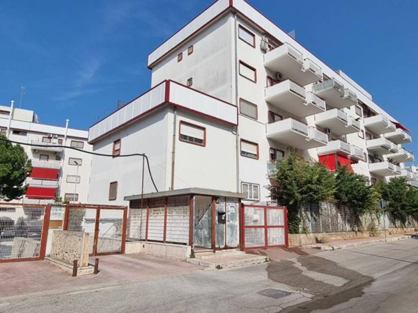 appartamento in vendita a Bari in zona Mungivacca
