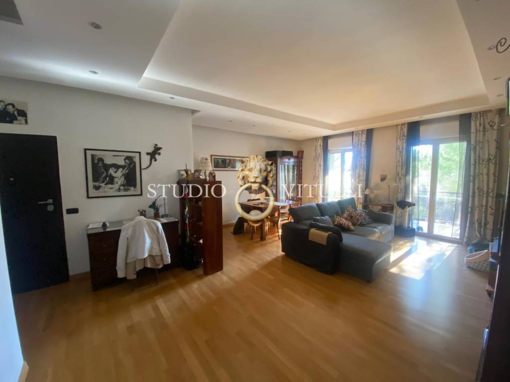 appartamento in vendita a Bari in zona Poggiofranco