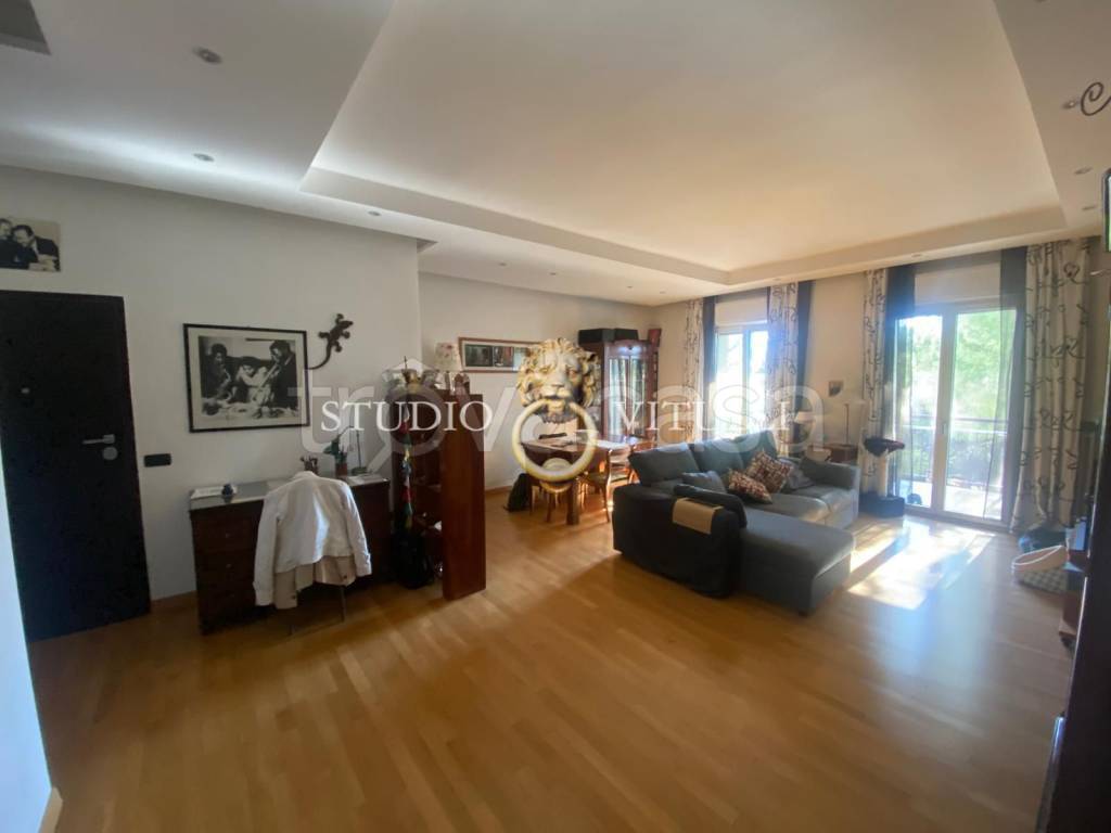 appartamento in vendita a Bari in zona Poggiofranco